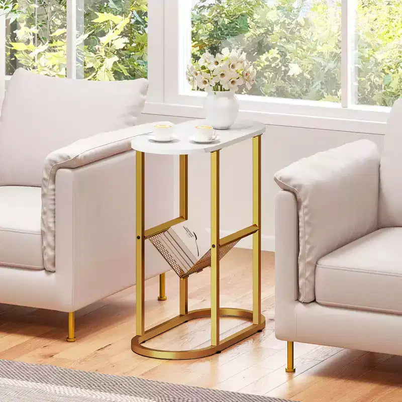 Table d'appoint Costway avec plateau imitation marbre et porte-revues, cadre métallique robuste, marron/blanc