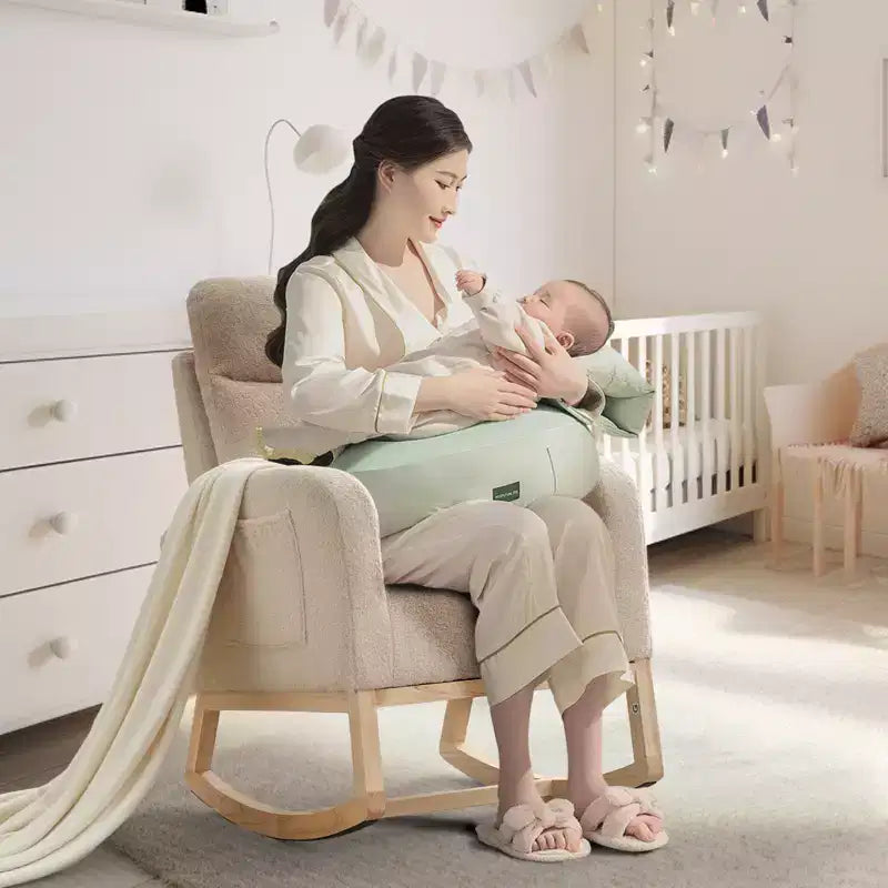 Fauteuil à bascule rembourré COZONY avec dossier haut et pieds en bois, fauteuil à bascule d'appoint confortable pour chambre de bébé avec pochette latérale pour salon
