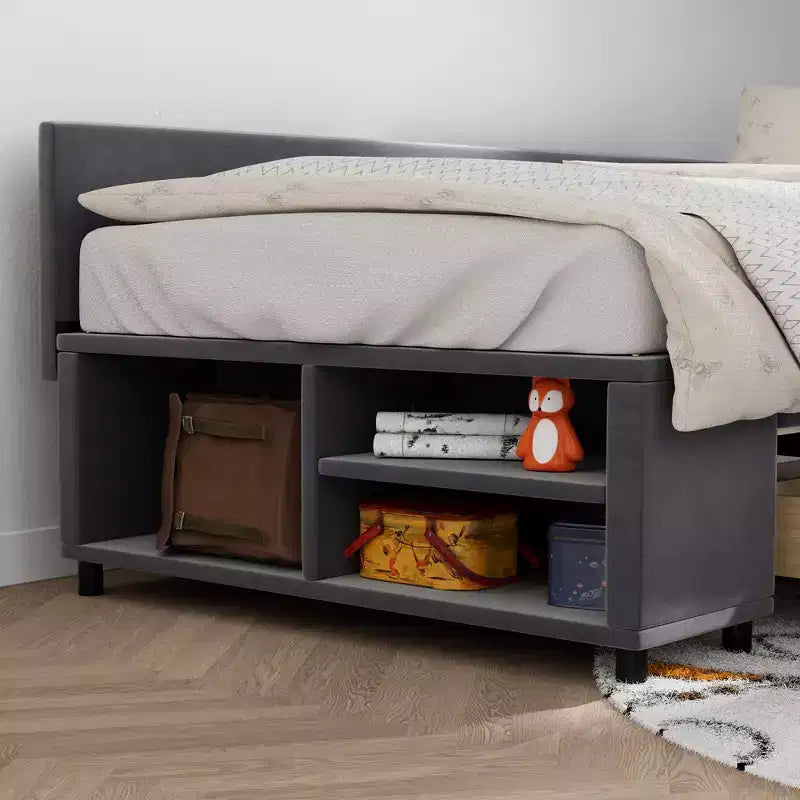 Lit plateforme Whisen une place en L avec rangement enveloppant et tiroirs, construction robuste et durable.