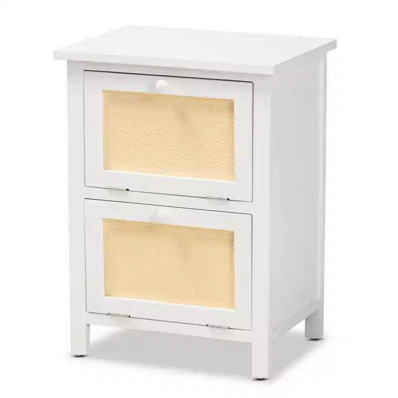 Table de chevet Sariah en rotin blanc à 2 portes - Baxton Studio
