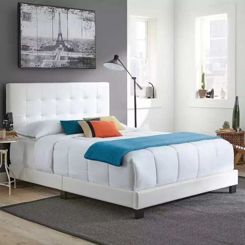 Lit plateforme en similicuir blanc Queen Macie - Eco Dream